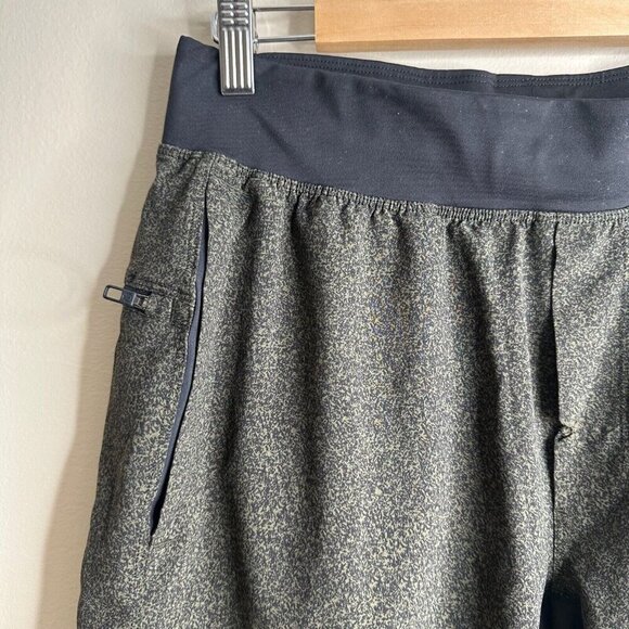 Lululemon The Short Mens Green Stretch Athletic Gym Train Run Elastic Waist - Picture 2 of 9